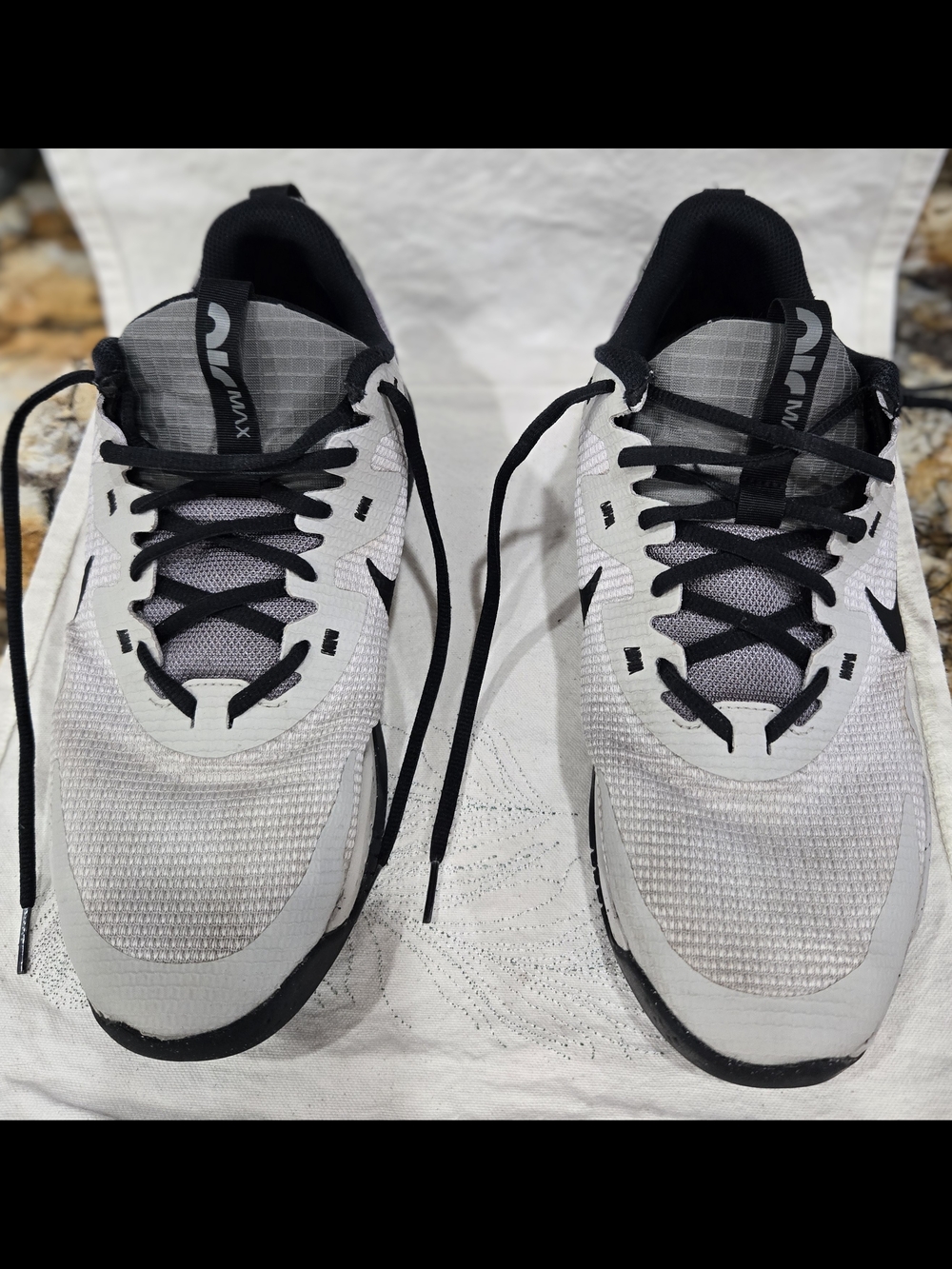 Nike Men's Air Max Runner Sneakers - White & Black